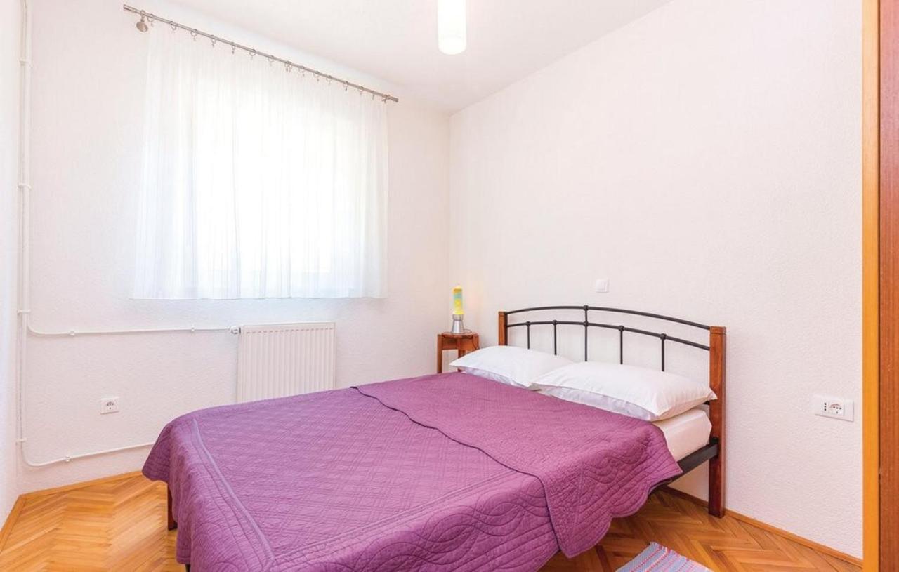 Big White Apartment Нови Винодолски Екстериор снимка